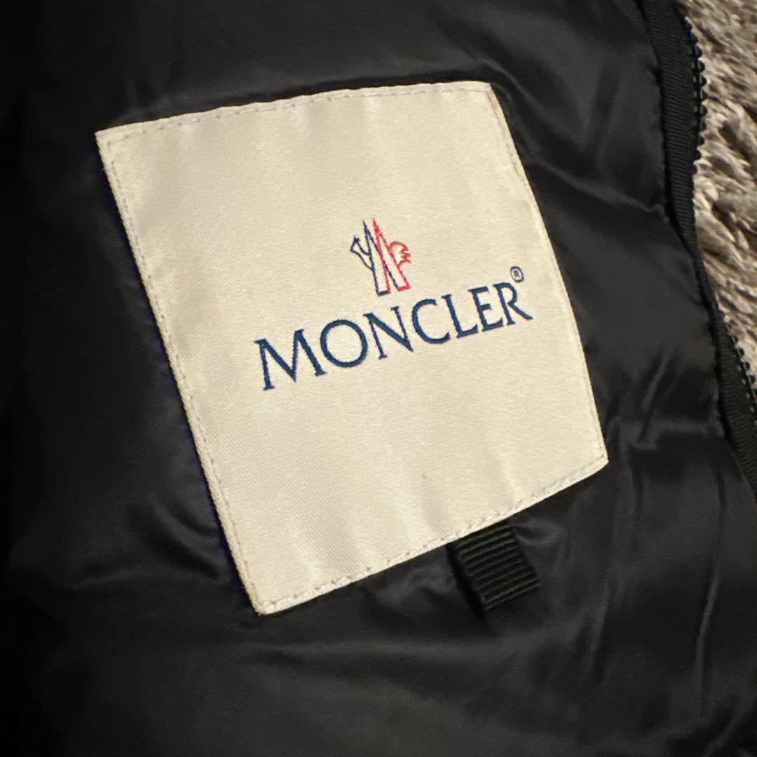 MONCLER ダウンベスト モンクレール sacai コラボ　ブラック　ジレ