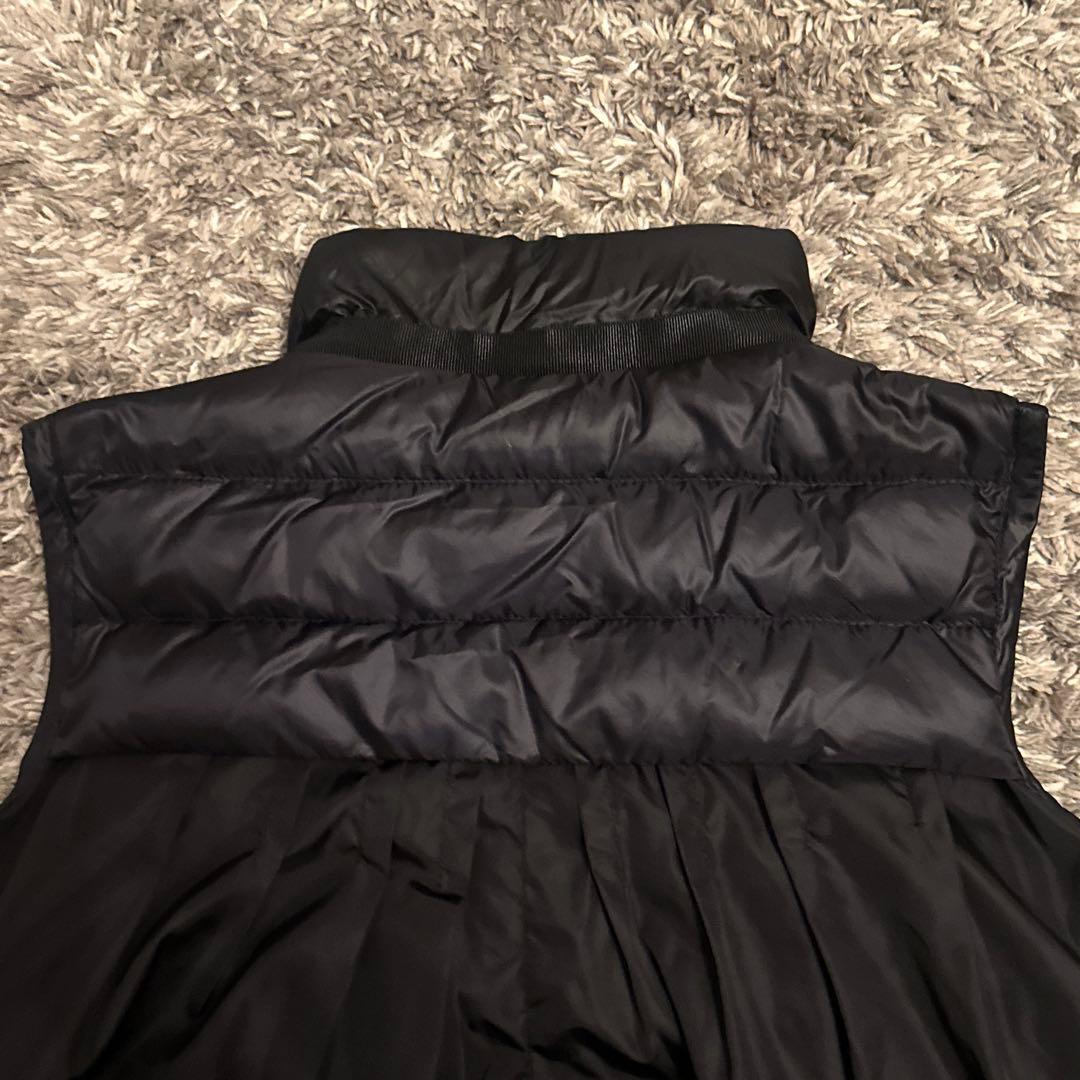 MONCLER ダウンベスト モンクレール sacai コラボ　ブラック　ジレ