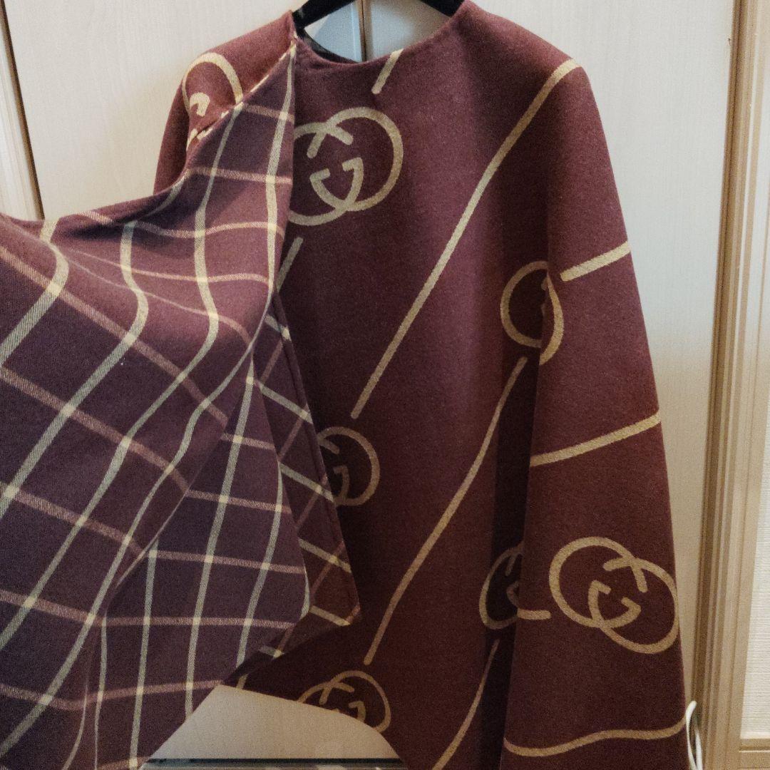 GUCCI バーガンディ ポンチョ 40