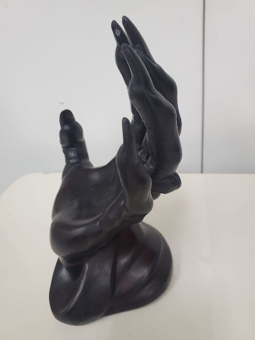 悪魔の手　devil's hand 彫刻オブジェ　ディスプレイ