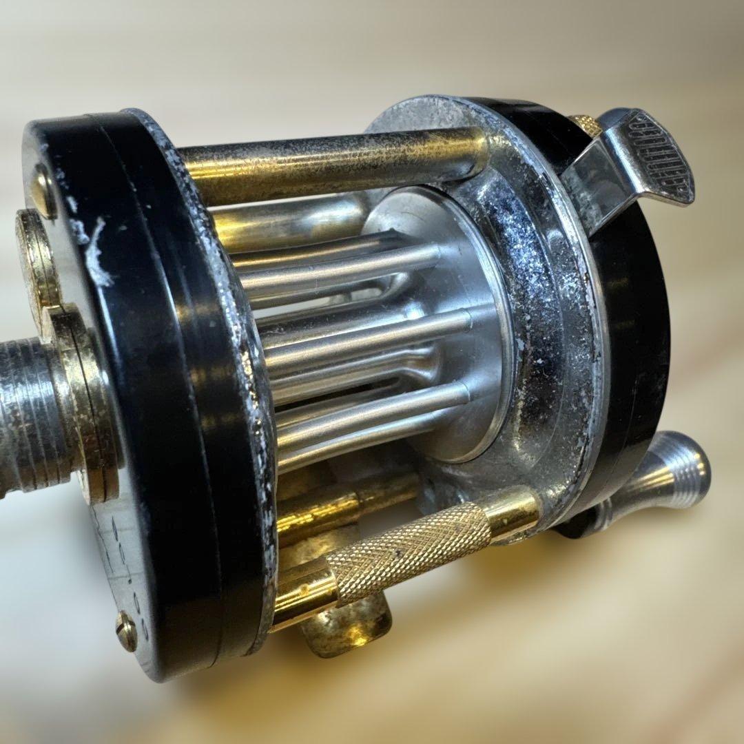 Vintage ベイトリール 五十鈴　BC700 イスズリール