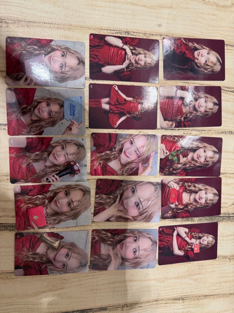 IS:SUE トレカ ポーチ