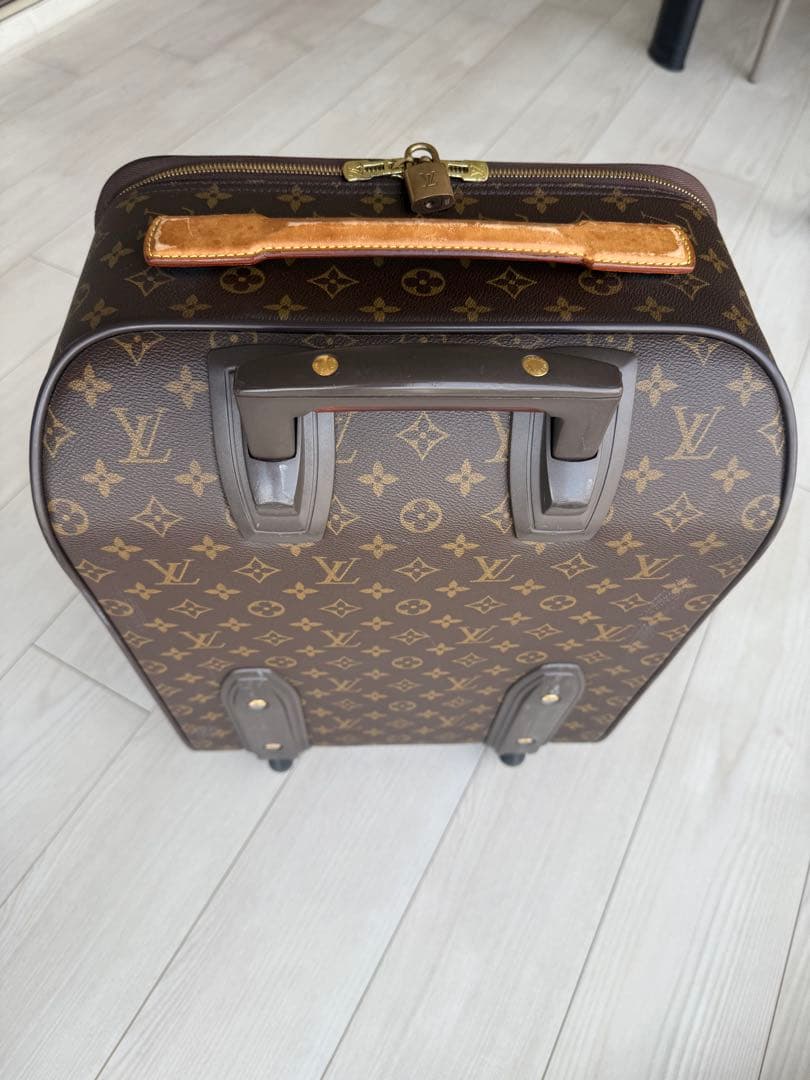y*8様 Louis Vuitton モノグラム キャリーケース