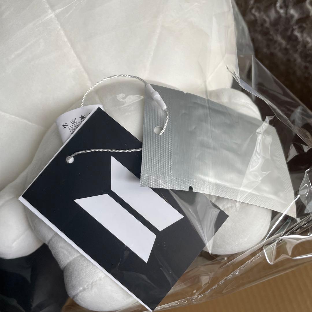 K-POP・アジア BTS The Astronaut wootteo Doll Cushion