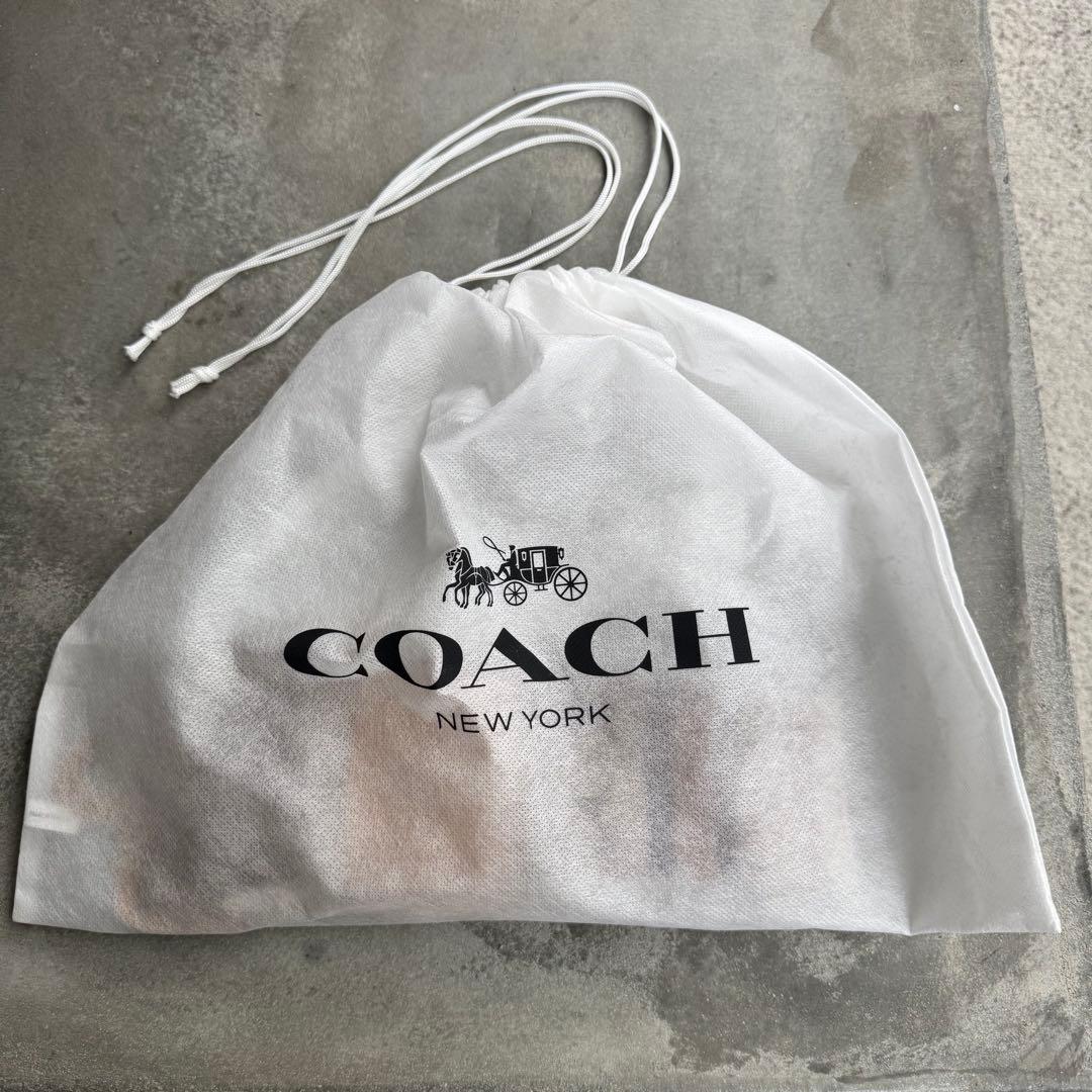 COACH コーチ　カーフソックス ブラウン/ホワイト