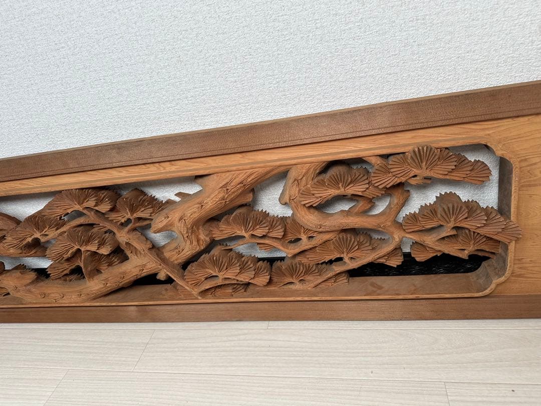 富山 欄間 彫刻 縁起物 松 鷹 松ぼっくり 重厚 堅牢 二枚一組 ※i4※