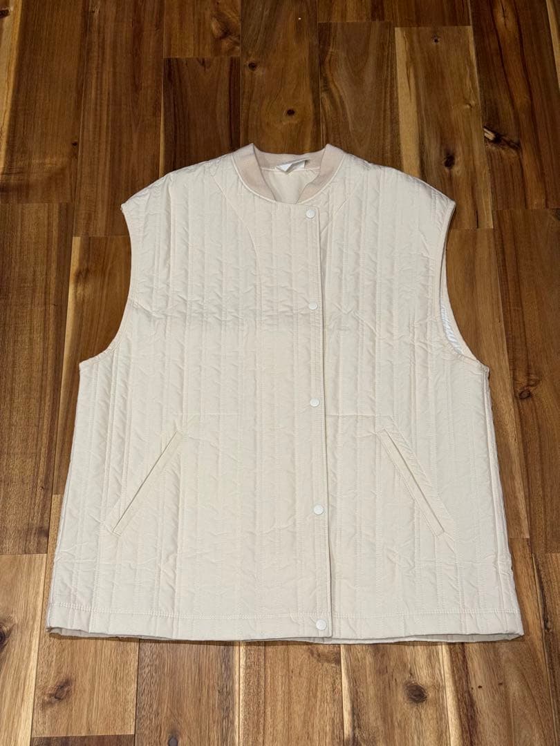 yuni タイプライター エボダウンベスト　ベスト　きなり