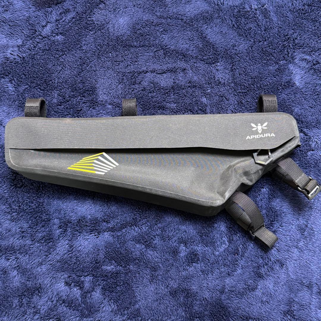 APIDURA RACING FRAME PACK 4L フレームバッグ