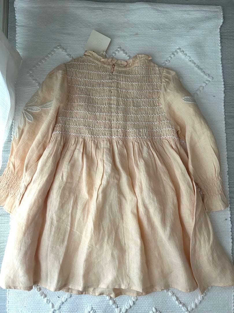 【新品】apolina ワンピース　Mia dress 3-5Y