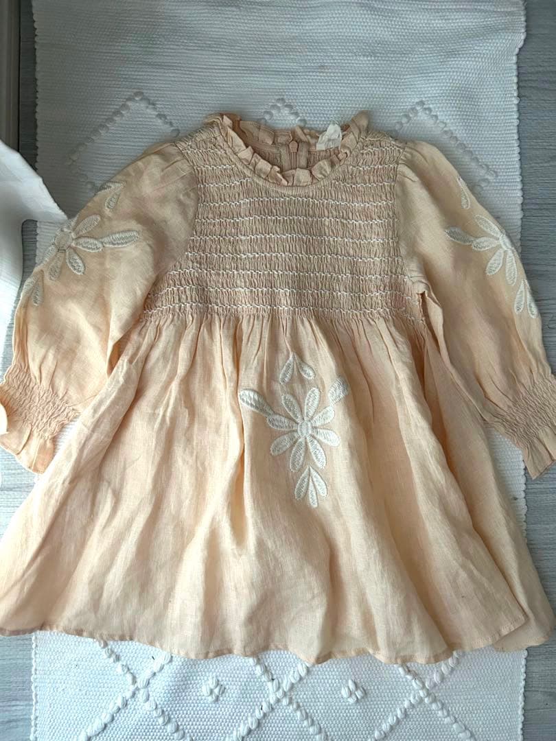 【新品】apolina ワンピース　Mia dress 3-5Y