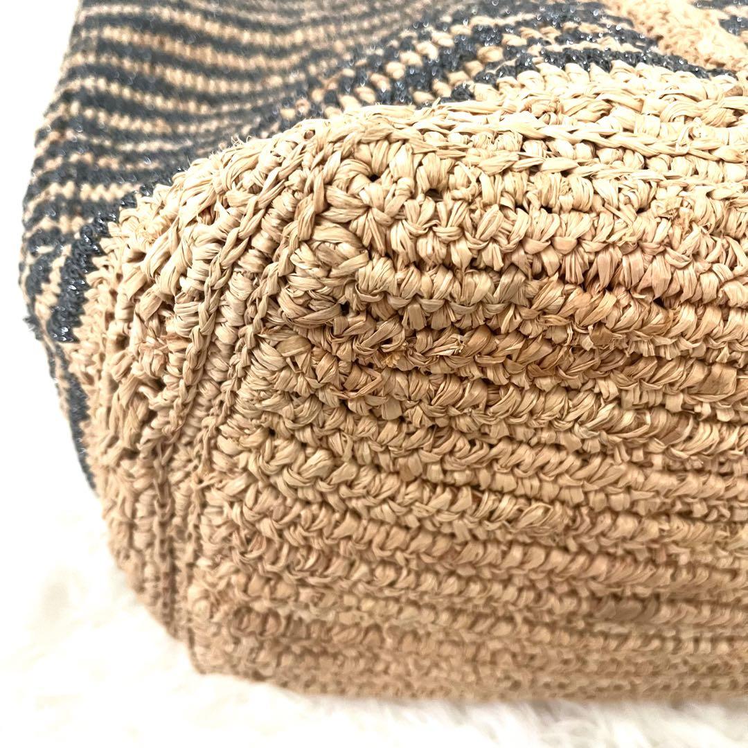 【美品】ヴァネッサブリューノ☆かごバッグ　ラフィア　大容量　ボーダー　天然素材