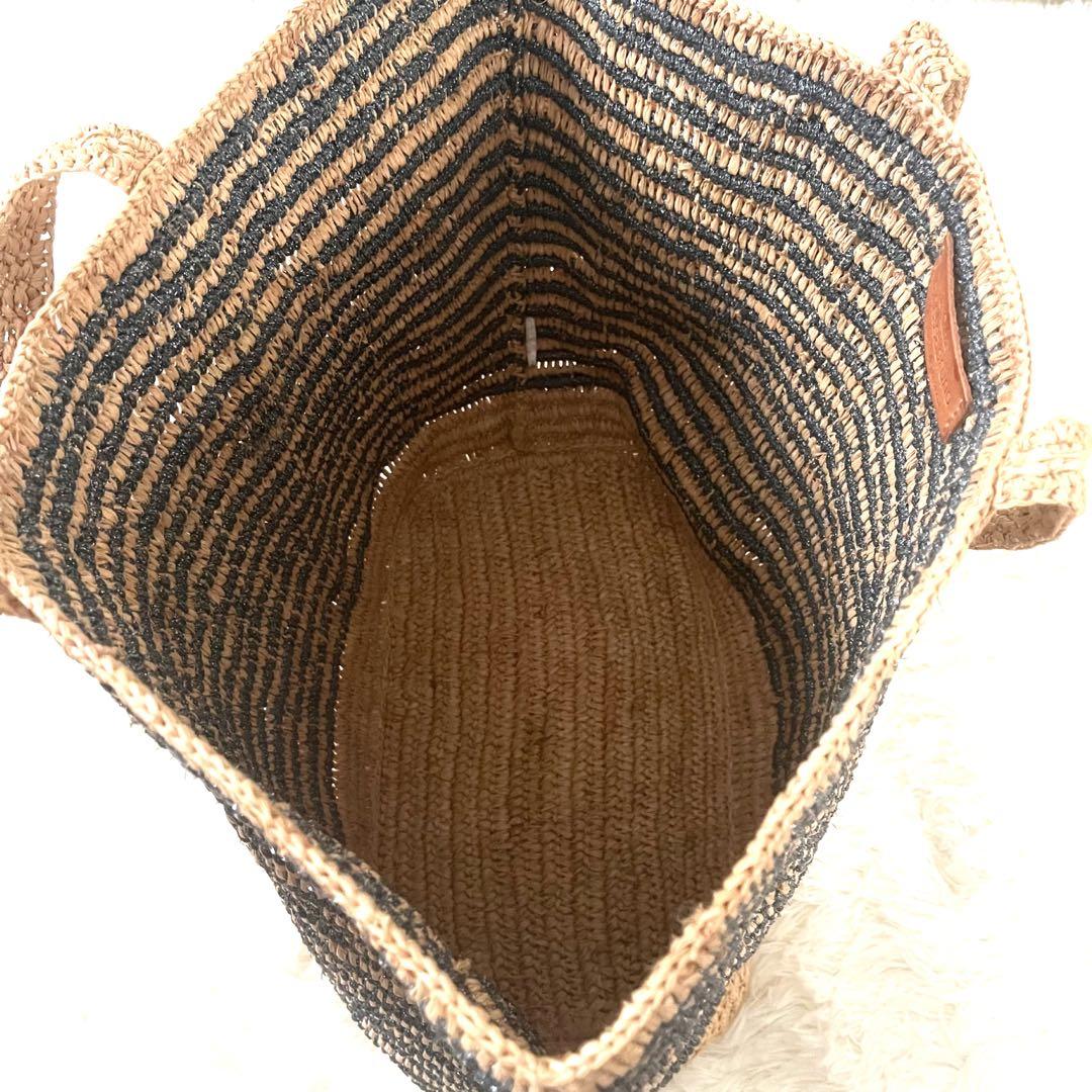 【美品】ヴァネッサブリューノ☆かごバッグ　ラフィア　大容量　ボーダー　天然素材