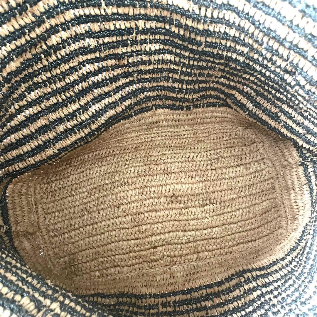 【美品】ヴァネッサブリューノ☆かごバッグ　ラフィア　大容量　ボーダー　天然素材