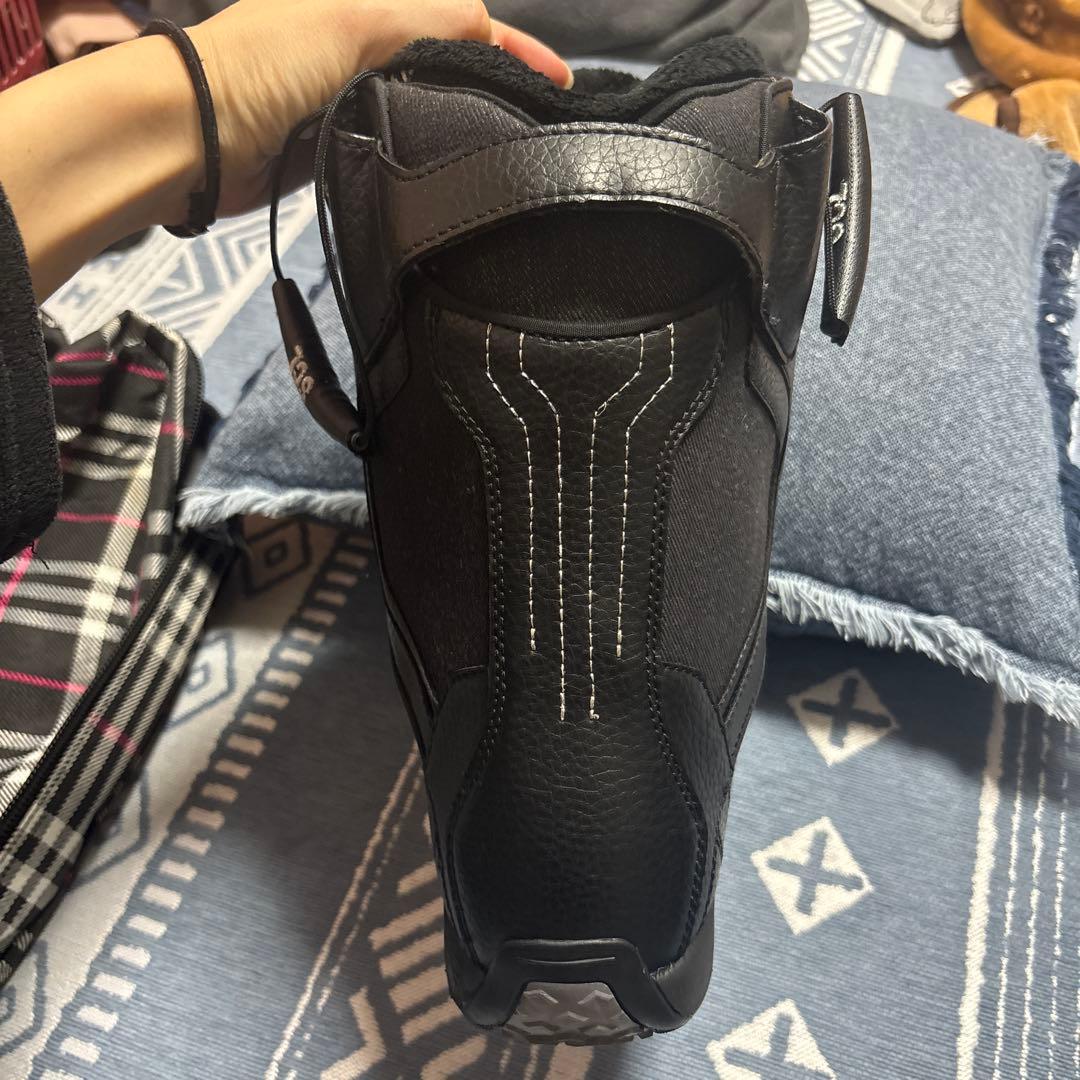 DEELUXE ID Love スノーボードブーツ ブラック