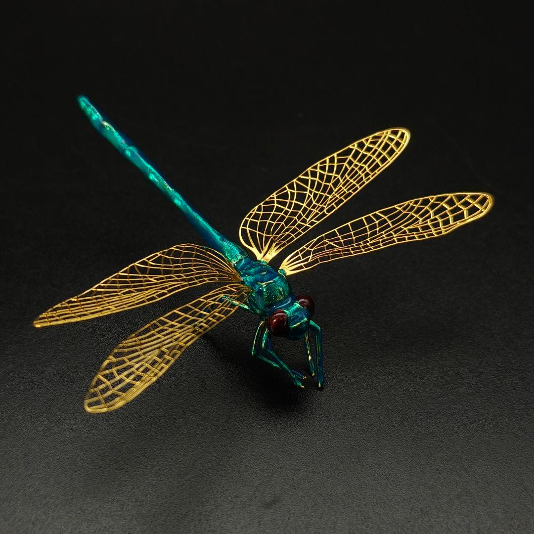 銅製置物　勝虫　蜻蛉　金メッキ　金工品　青色　銅製　薄翼　インテリア置物　箱付