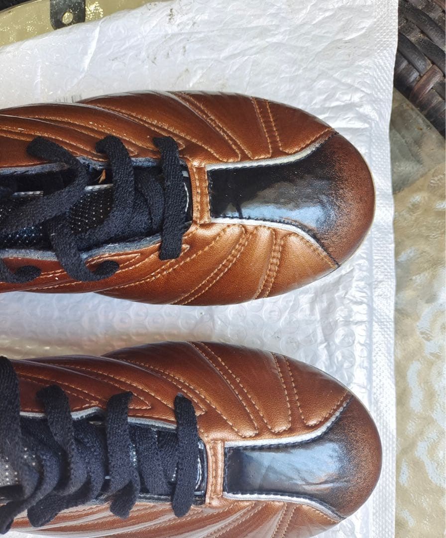 【ロナウド】イタリア製のブラウンのNikeスパイクシューズ、サイズ43.0