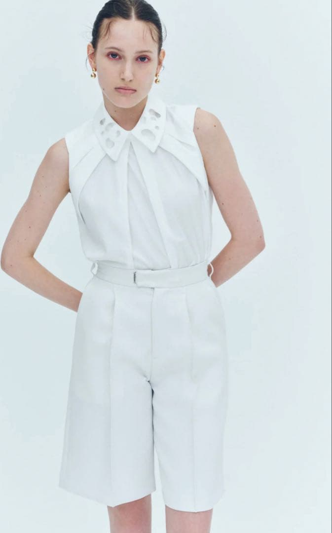 パンツ laubeblanc Front pin tuck Half pants