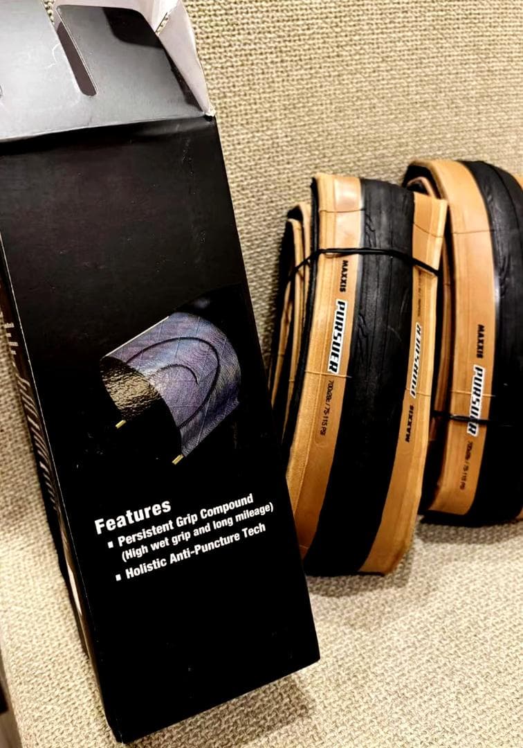 マキシス パーサー MAXXIS PURSUER 700x28c　タイヤセット