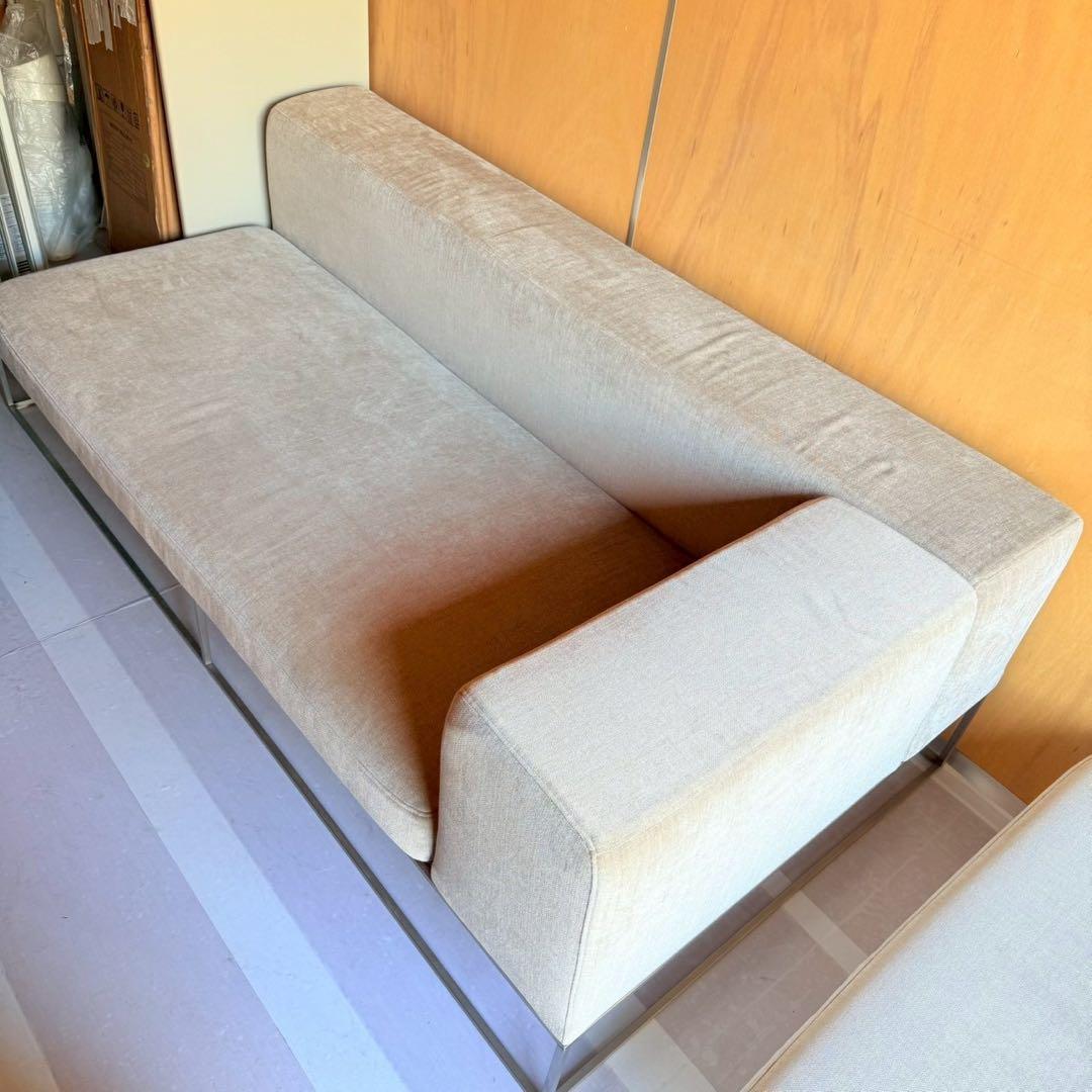 カッシーナ Cassina IXC 高級ソファ ベージュ 2〜3人掛け