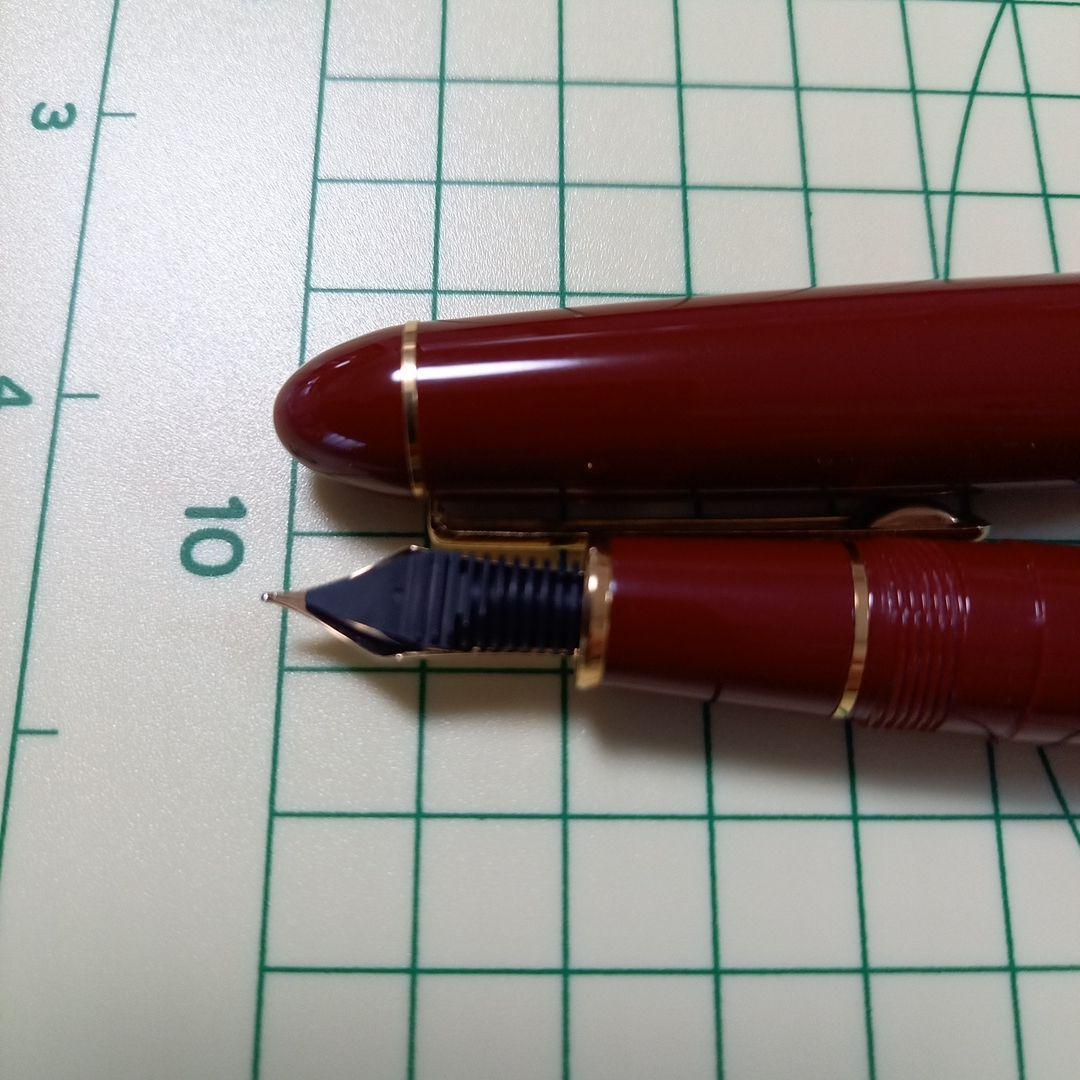 Platinum万年筆president ptb-20000ワインレッド M字