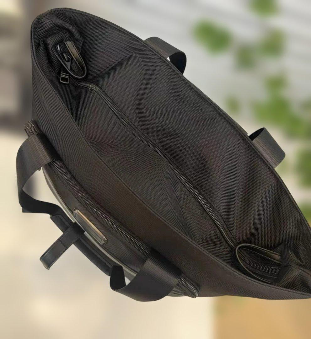 TUMI トートバックパック ブラック