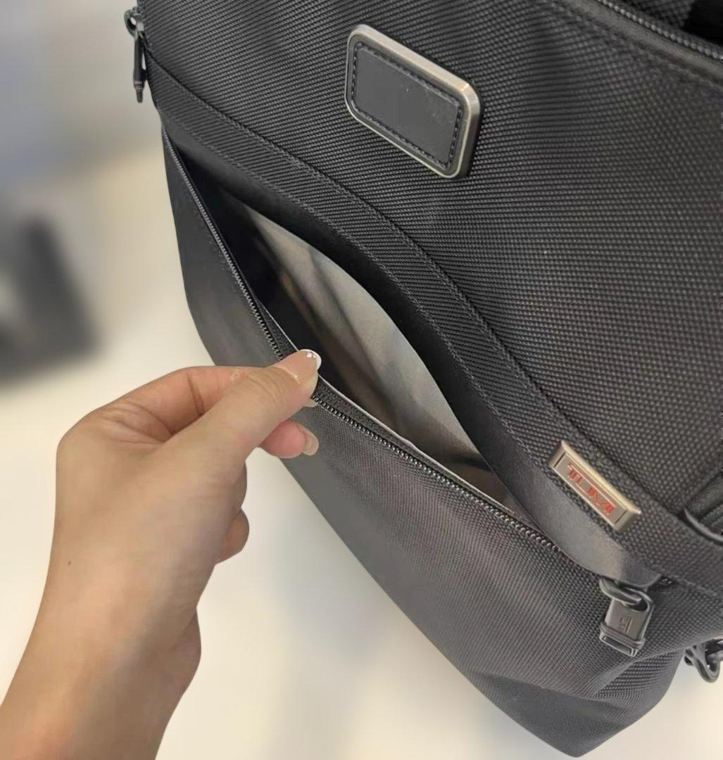 TUMI トートバックパック ブラック