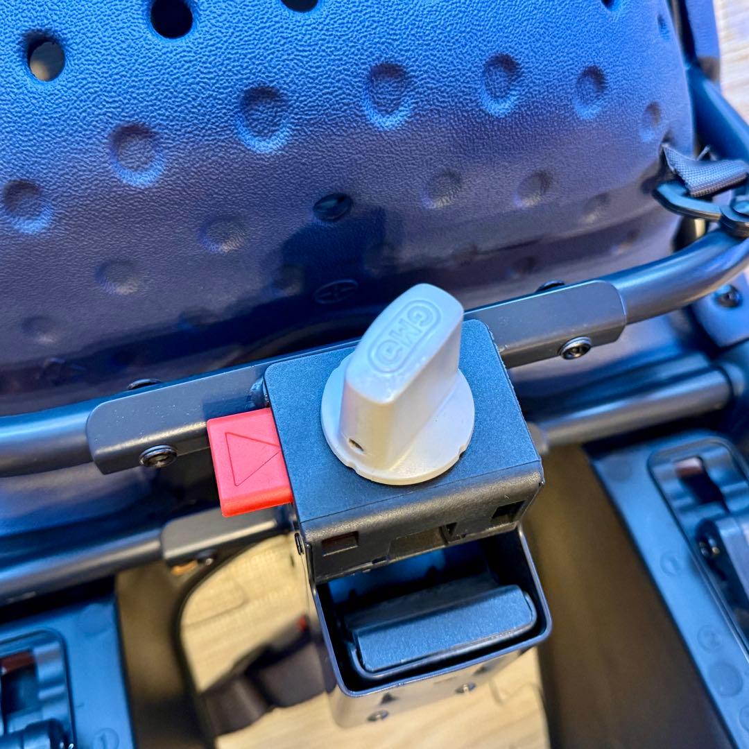 マ*ト様 Yepp Maxi Easyfit（イエップ)取付アダプター付マニュア