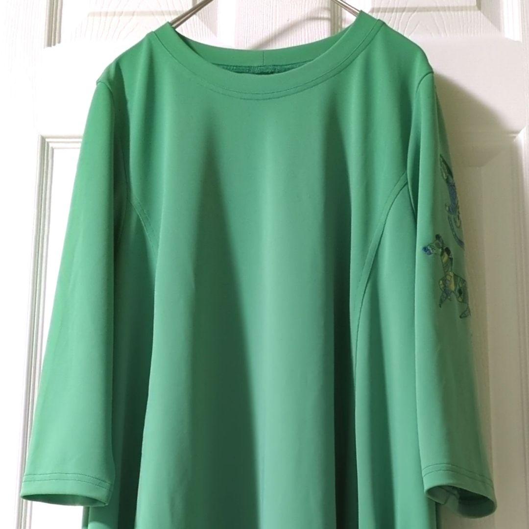 ◎未使用　TOKUKO 1er VOL　チュニック　お猿さん　馬さん　刺繍