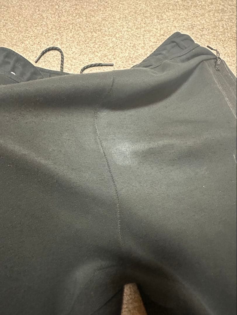 nike テックフリース　sサイズ