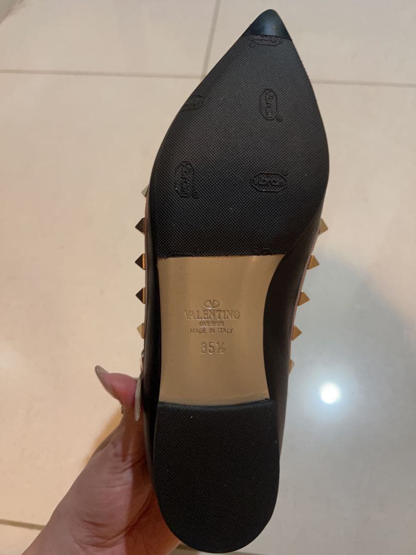 ヴァレンティノ ロックスタッズフラットシューズ　35.5