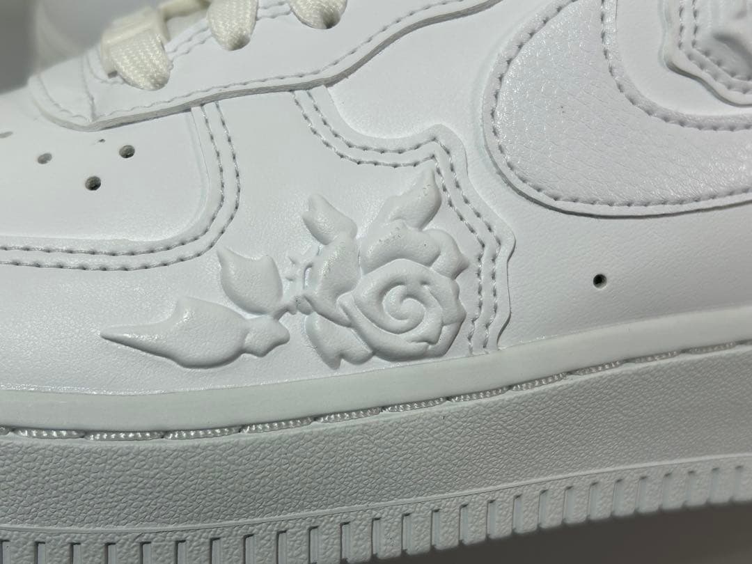 【新品】24cm NIKE WMNS エアフォース1 '07 \"ホワイトローズ\"