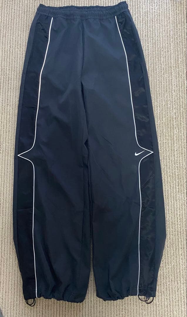 ナイキウーブンパンツ Mサイズ　完売品