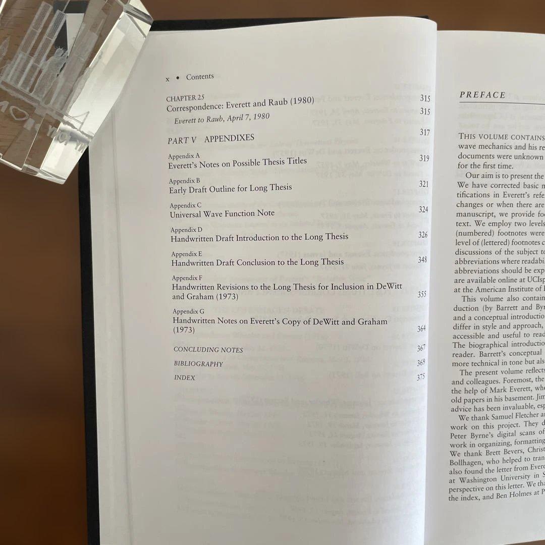 洋書 The Everett Interpretation of Quantum