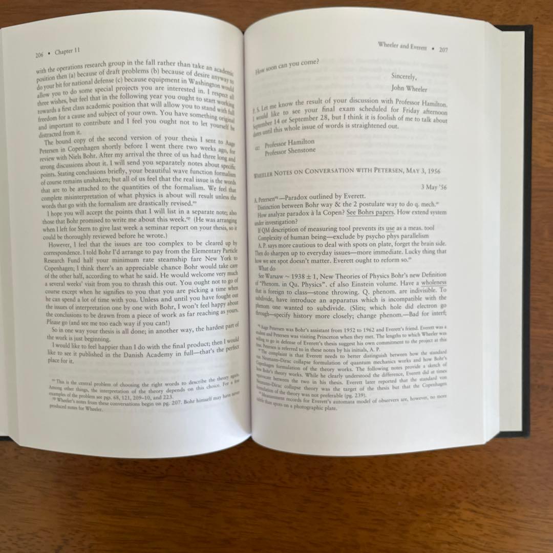 洋書 The Everett Interpretation of Quantum