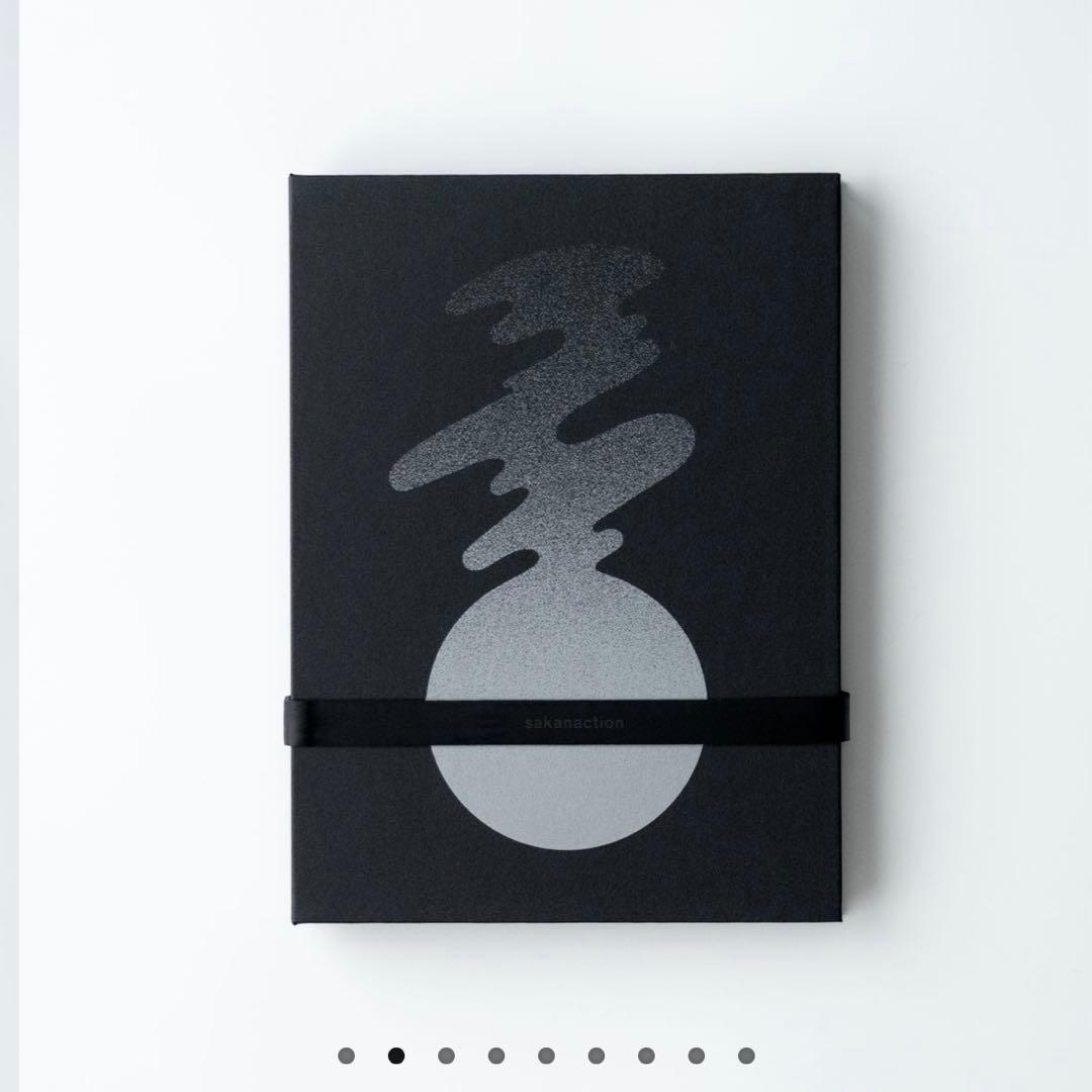 【完全受注生産限定盤】LIVE Blu-ray 懐かしい月は新しい月 \"蜃気楼\"