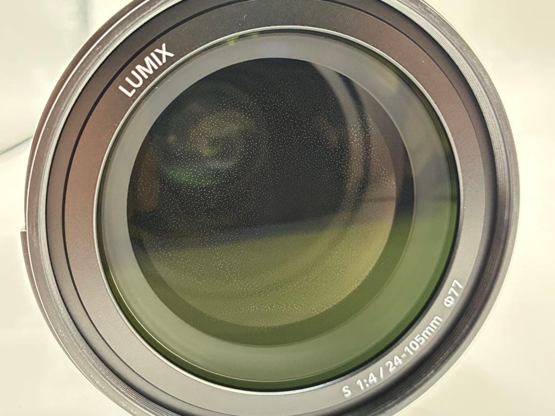 Panasonic LUMIX S 24-105mm F4 レンズ