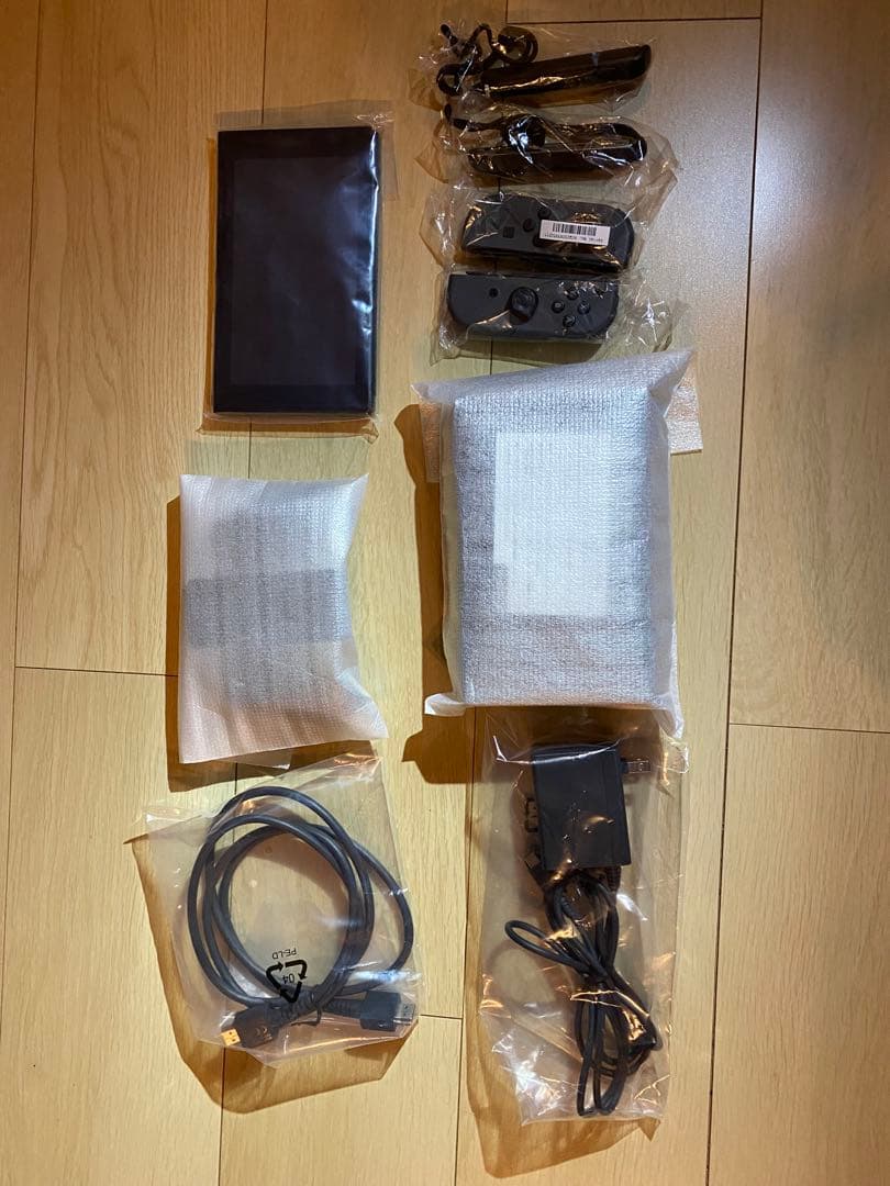 Nintendo Switch本体＋ケース＋マリオカート　セット