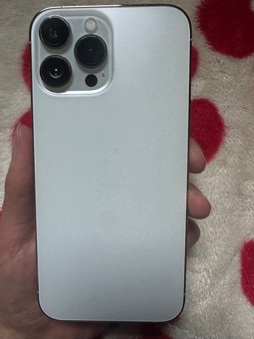 iPhone 13 Pro Max シルバー 128GB バッテリー100%