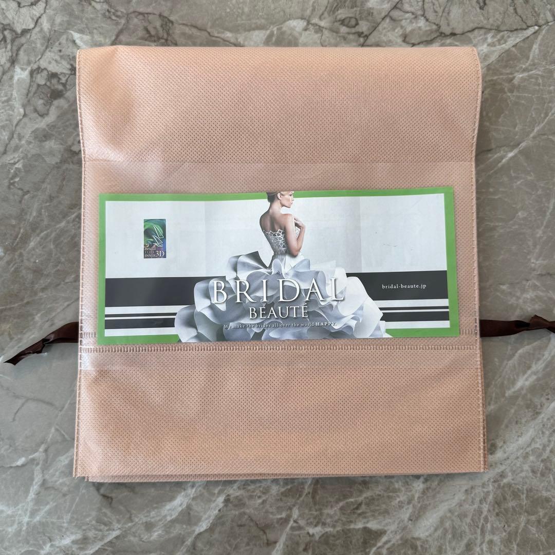 【専用】BRIDAL BEAUTE ブライダルインナー E65バックレスビスチェ