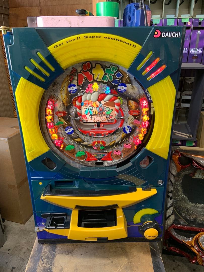 天才バカボンEX 本体　レトロパチンコ　カギ付