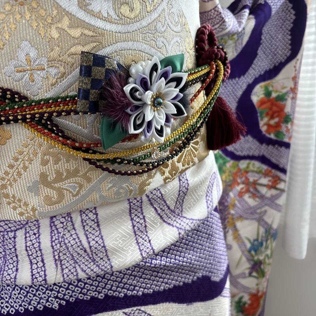 未使用に近い　正絹振袖フルセット　総絞り　紫と白の花柄　成人式に