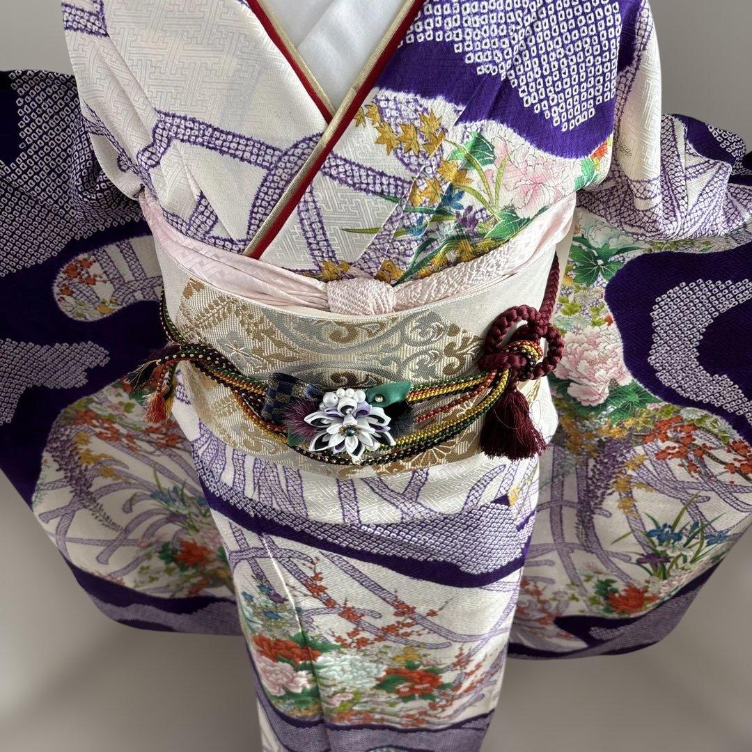 未使用に近い　正絹振袖フルセット　総絞り　紫と白の花柄　成人式に