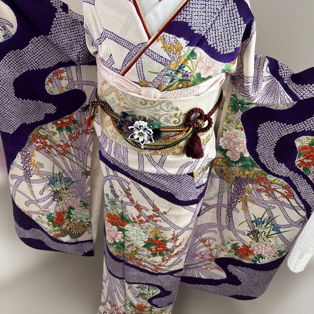 未使用に近い　正絹振袖フルセット　総絞り　紫と白の花柄　成人式に