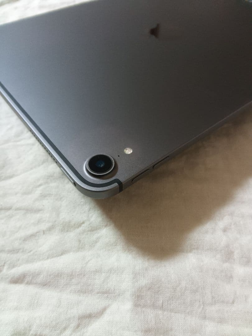 美品 iPad Pro11インチ 第1世代 バッテリー84%