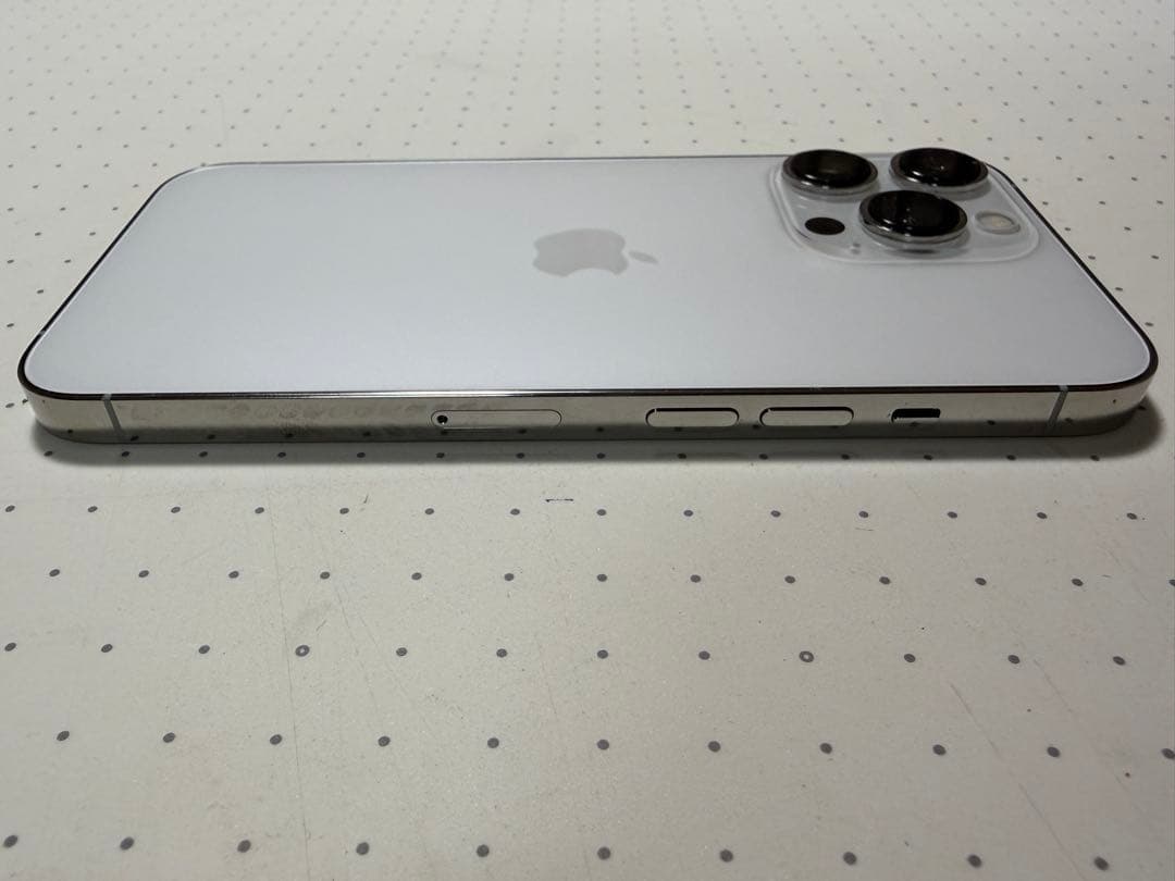 iPhone13Pro 128GB シルバー SIMフリー バッテリー86%美品