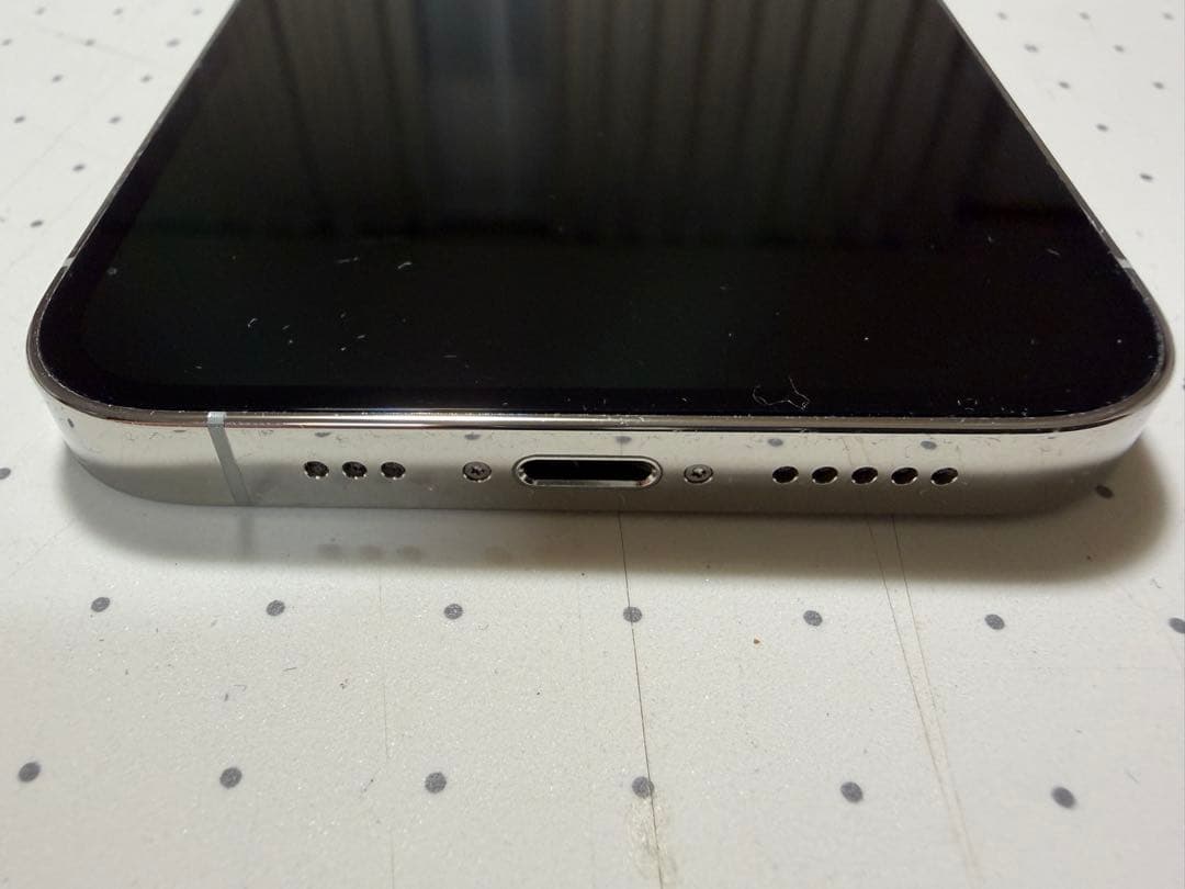 iPhone13Pro 128GB シルバー SIMフリー バッテリー86%美品