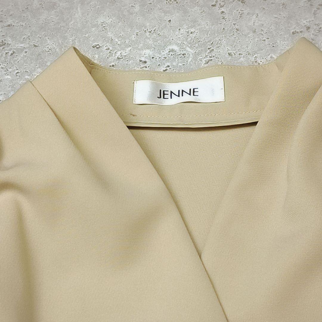 JENNE カシュクールペプラムジャケット　ベージュ