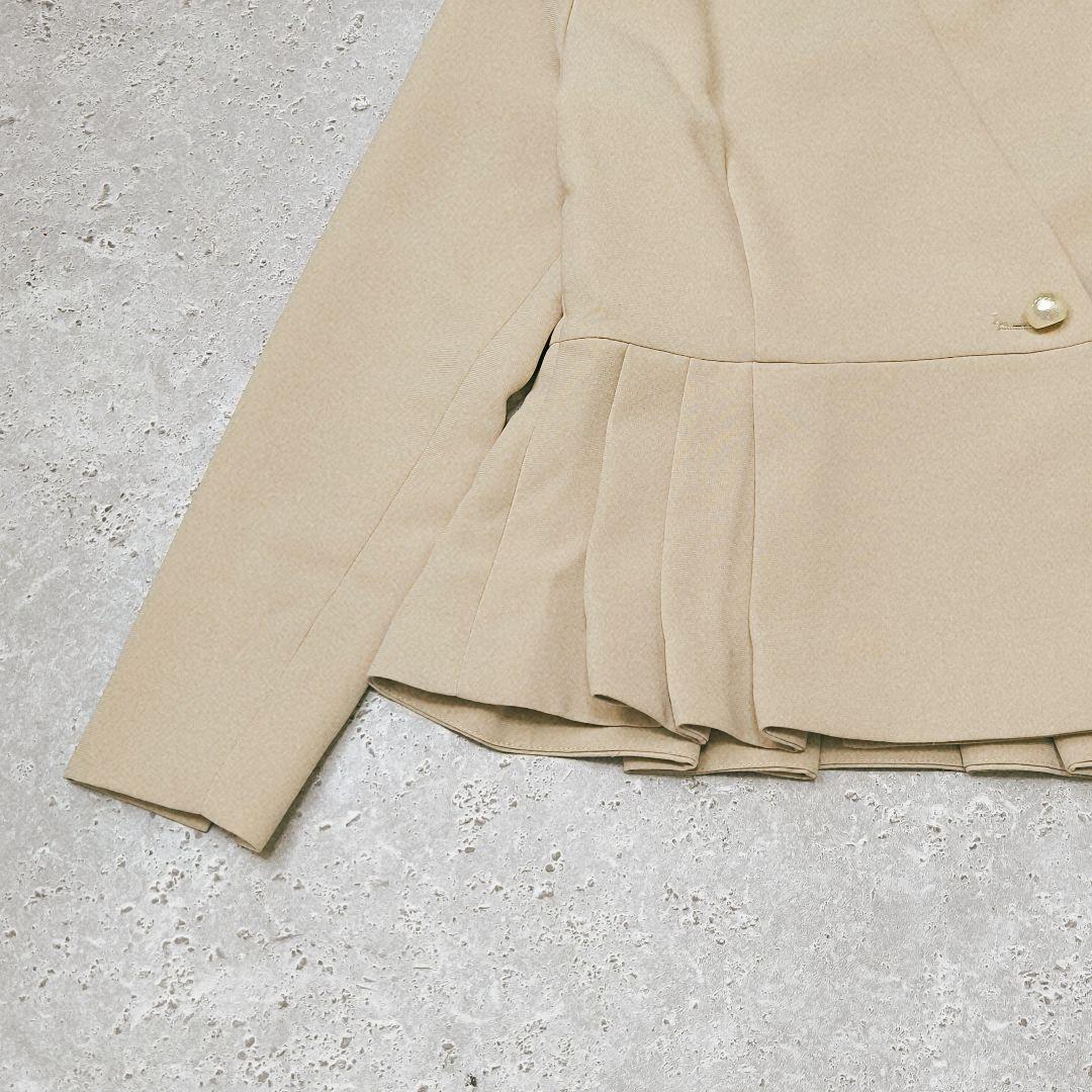 JENNE カシュクールペプラムジャケット　ベージュ