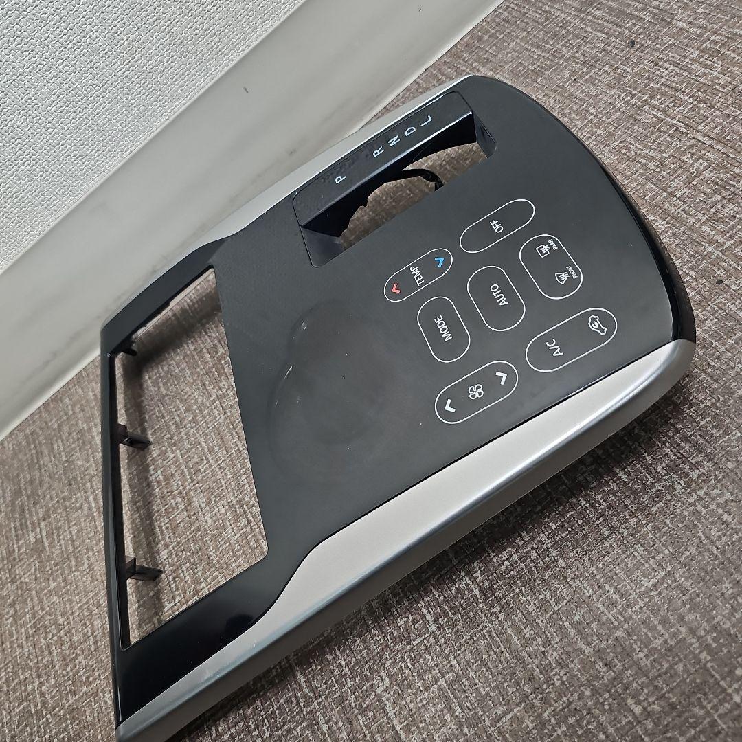 H27年 三菱 ekカスタム B11W オーディオエアコンスイッチパネル