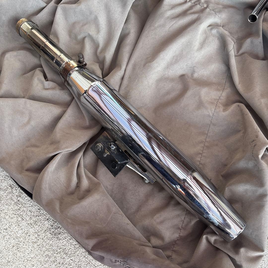 B*b様 ヤマハ　sr400 500 ハーレーマフラー　ワンオフステー　ショート